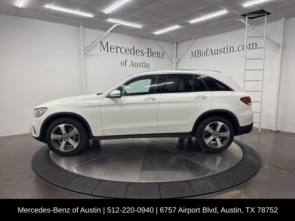 2021 Mercedes Benz GLC 300 4MATIC photo 4