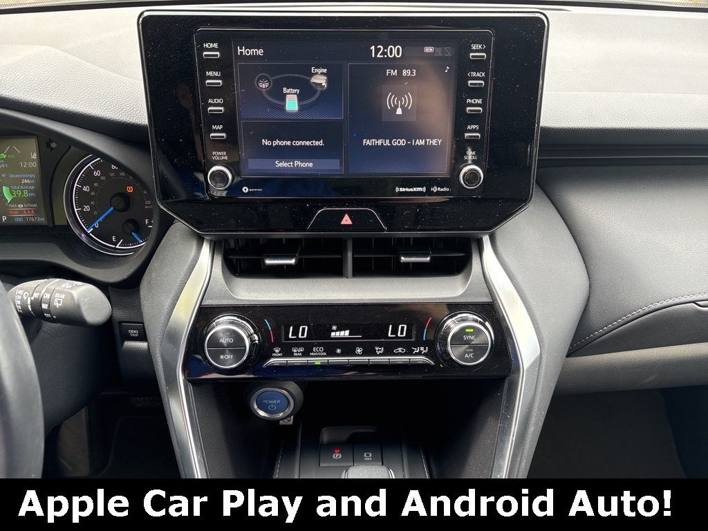 2022 Toyota Venza LE photo 6