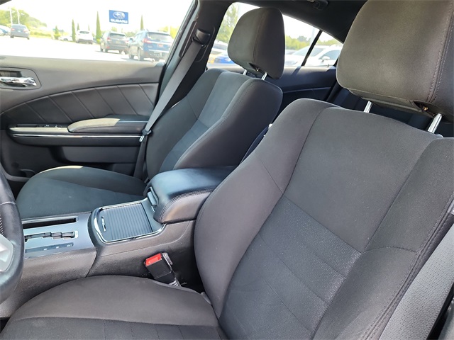 2014 Dodge Charger R/T photo 12