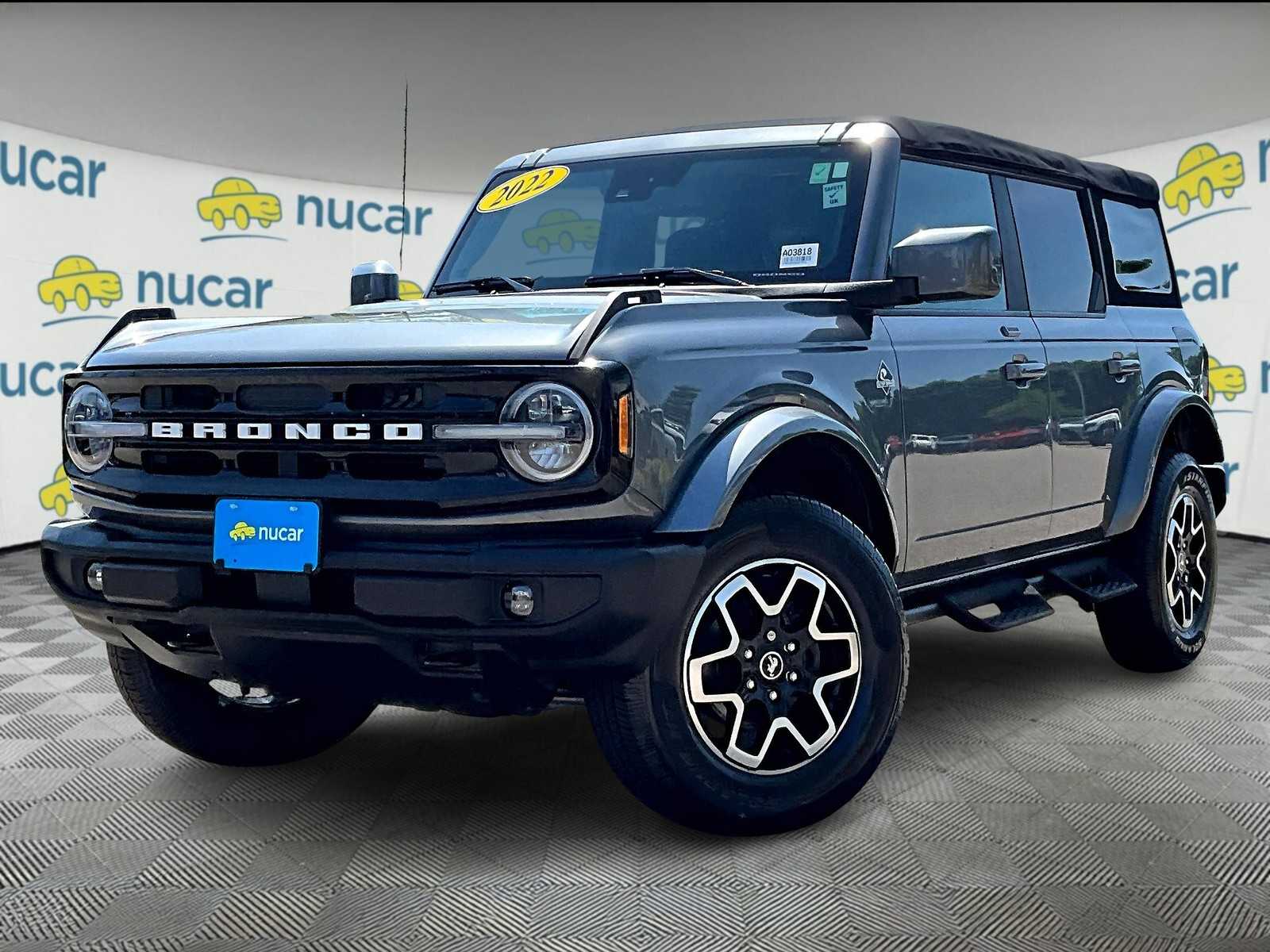 2022 Ford Bronco Outer Banks photo 3