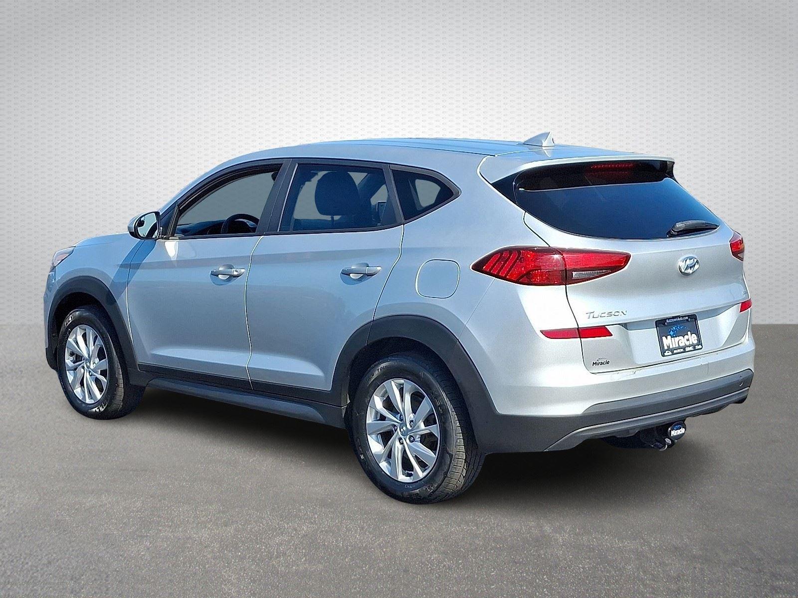 2019 Hyundai Tucson SE photo 3