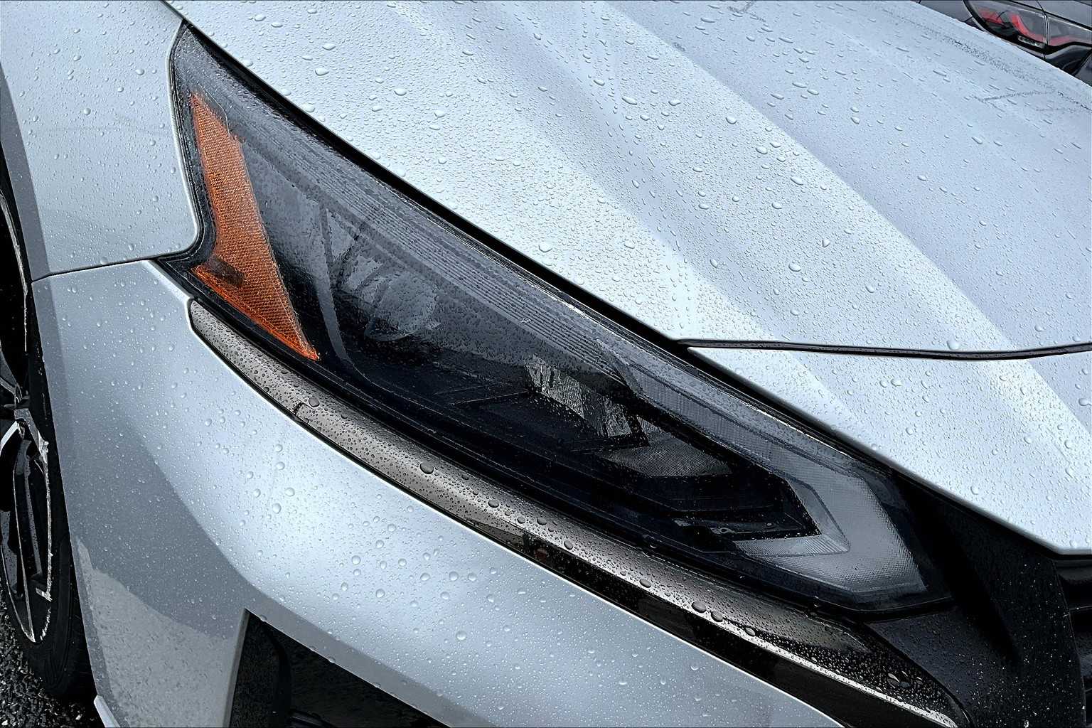 2023 Nissan Altima 2.5 SR photo 26