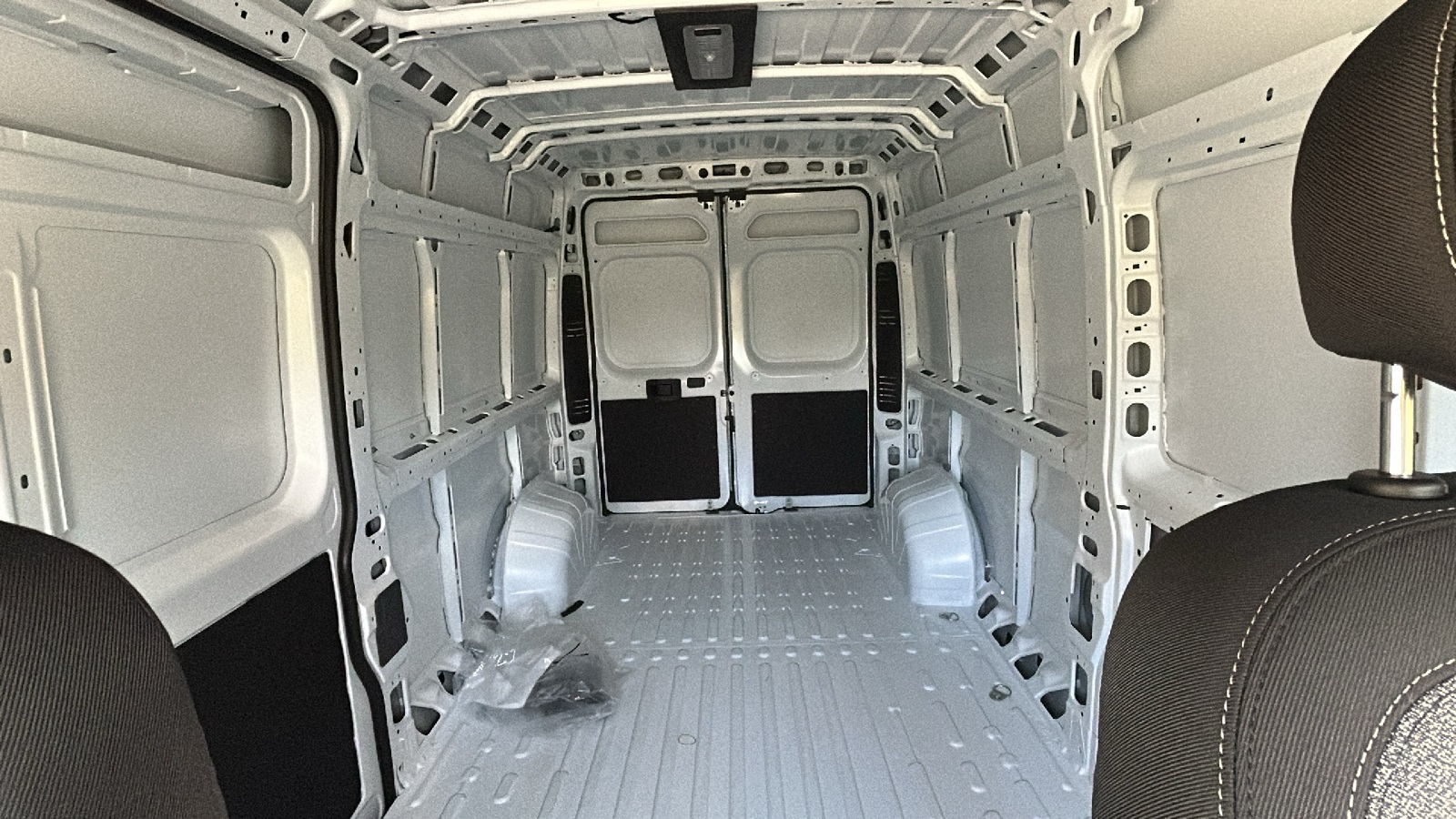 2026 Ram ProMaster 2500 photo 23