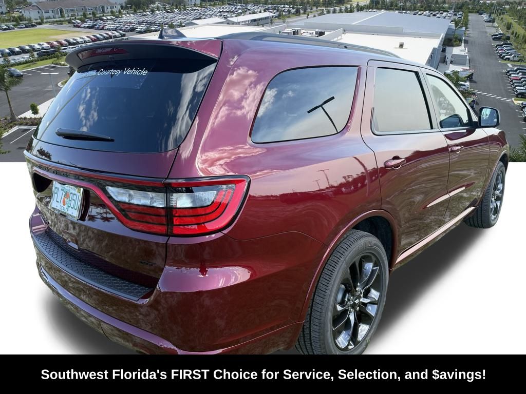 2026 Dodge Durango GT Blacktop photo 2