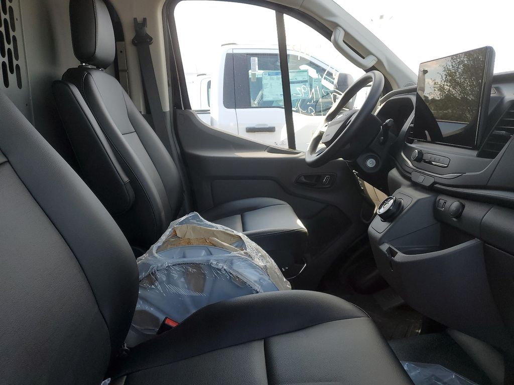 2023 Ford Transit photo 6