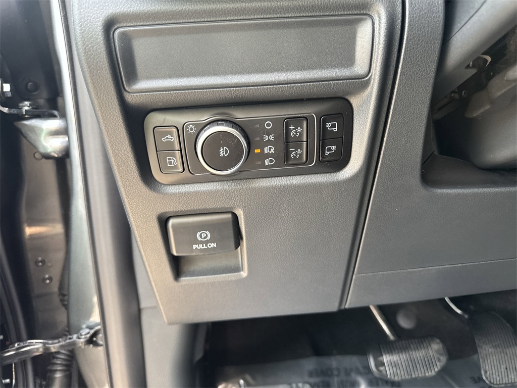 2025 Ford F-150 XLT photo 21