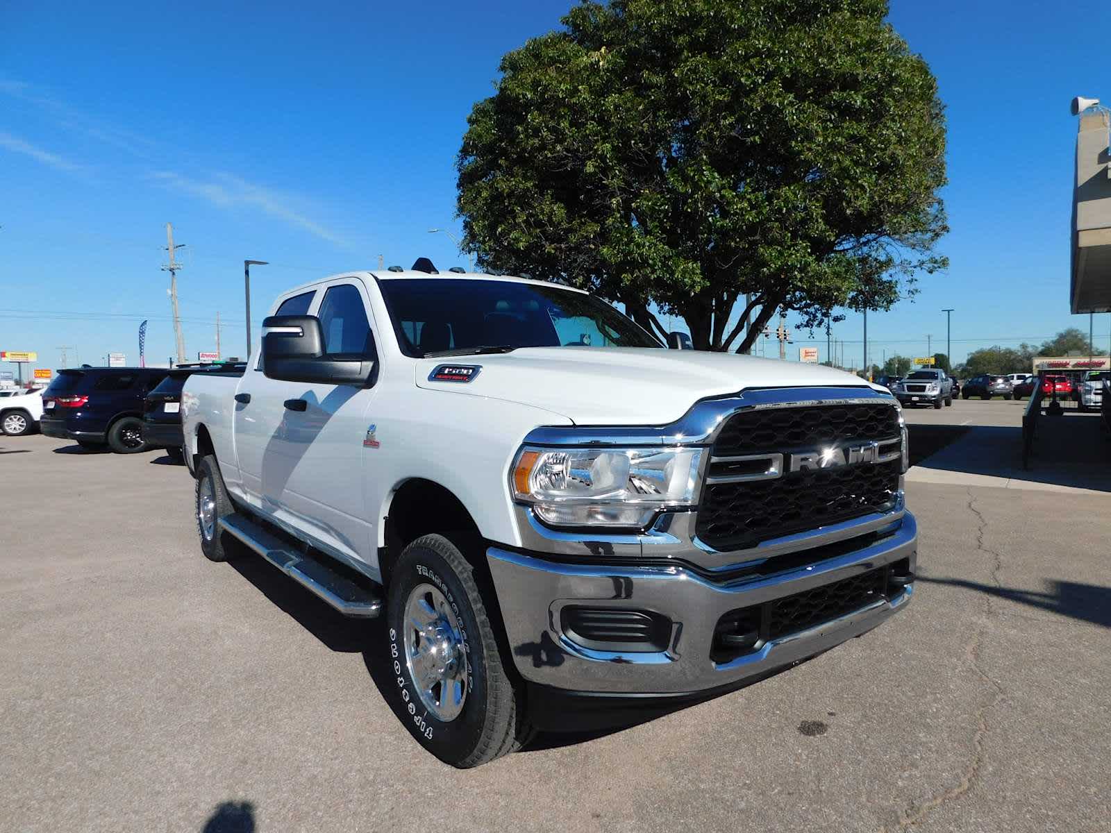 2024 Ram 3500 Tradesman photo 2