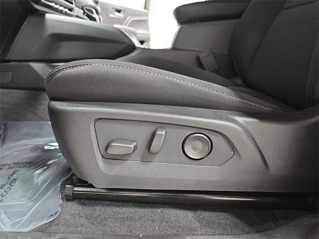2025 Chevrolet Colorado Work Truck LT photo 28