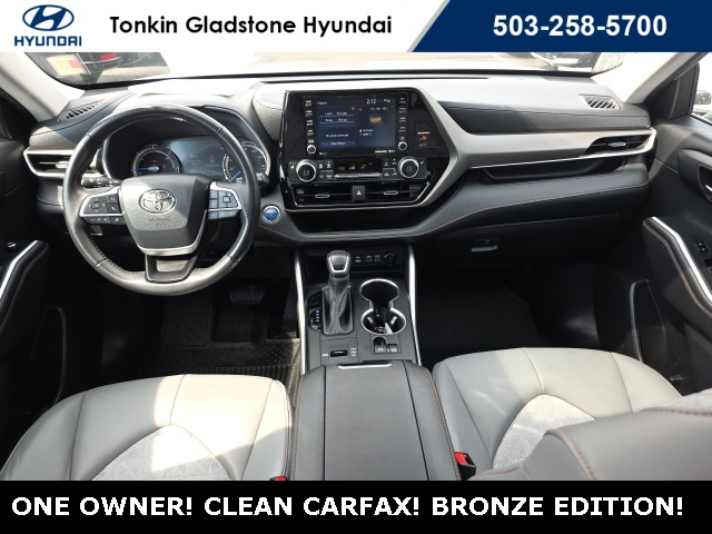 2022 Toyota Highlander Hybrid Bronze Edition photo 27