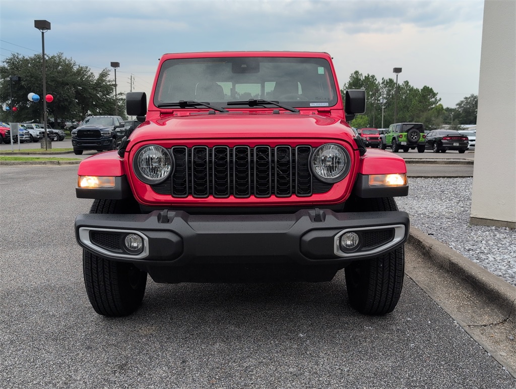 2024 Jeep Gladiator Sport photo 3
