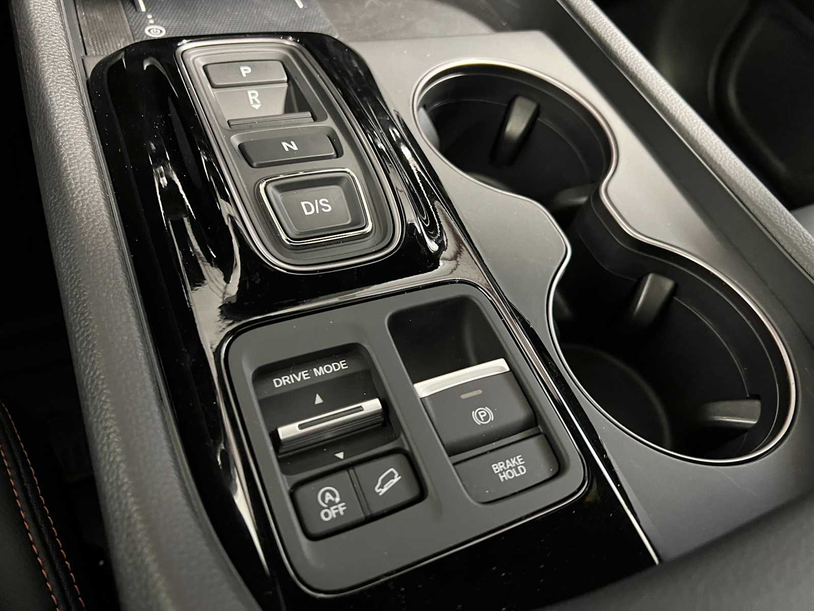 2025 Honda Pilot TrailSport photo 14