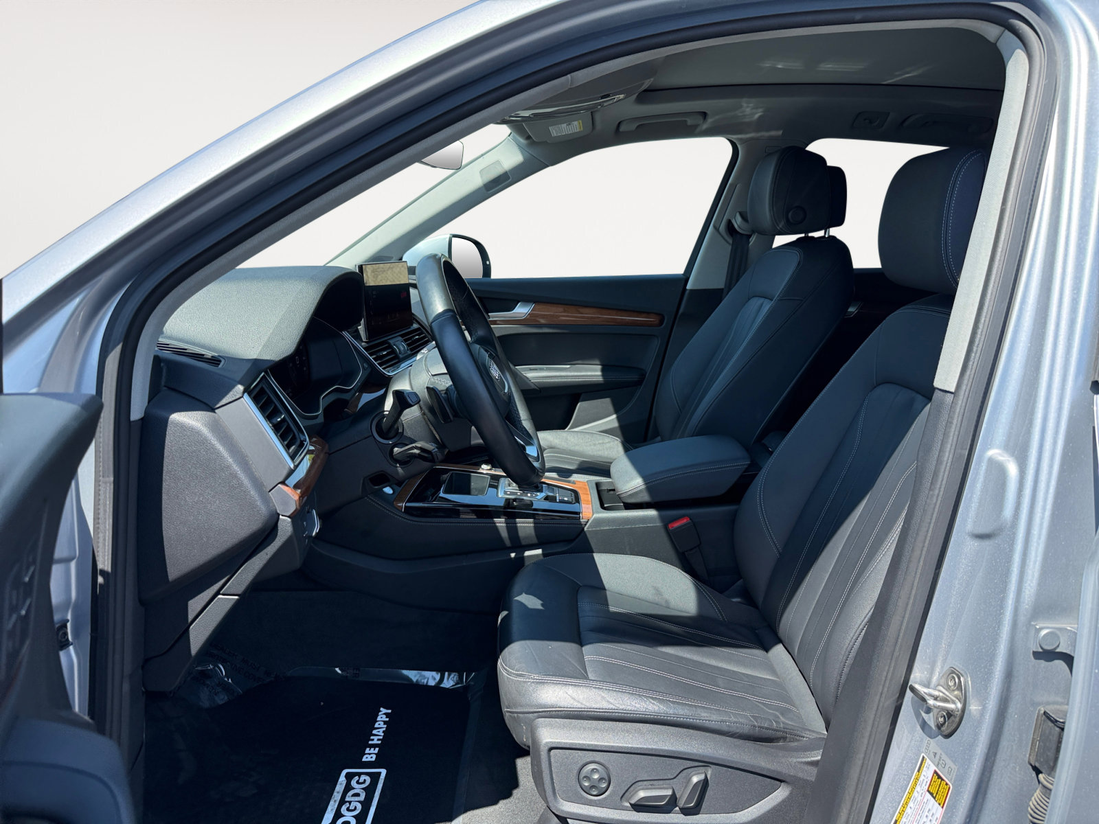 2022 Audi Q5 40 Premium Plus photo 10
