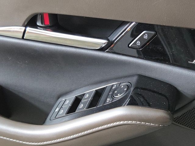 2025 Mazda CX-30 Premium Plus 2.5 Turbo photo 25