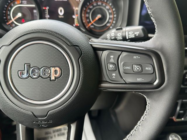 2025 Jeep Wrangler Sport S photo 19