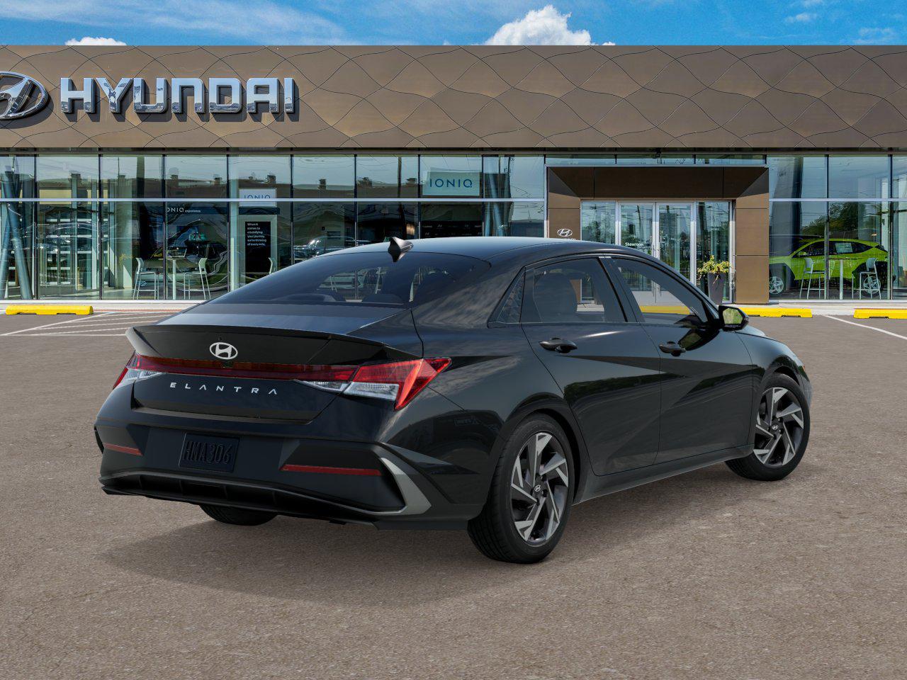2025 Hyundai Elantra SEL Sport photo 14