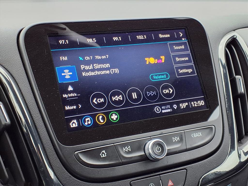 2024 Chevrolet Equinox RS photo 3