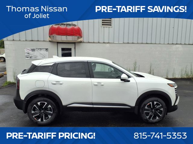 2025 Nissan Kicks SV photo 2