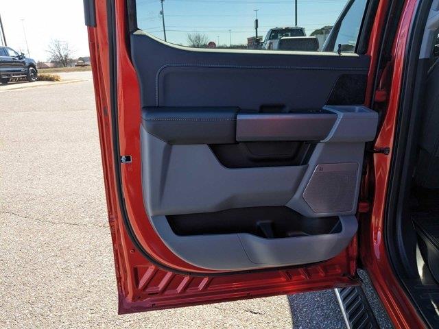 2023 Ford F-150 XLT photo 25