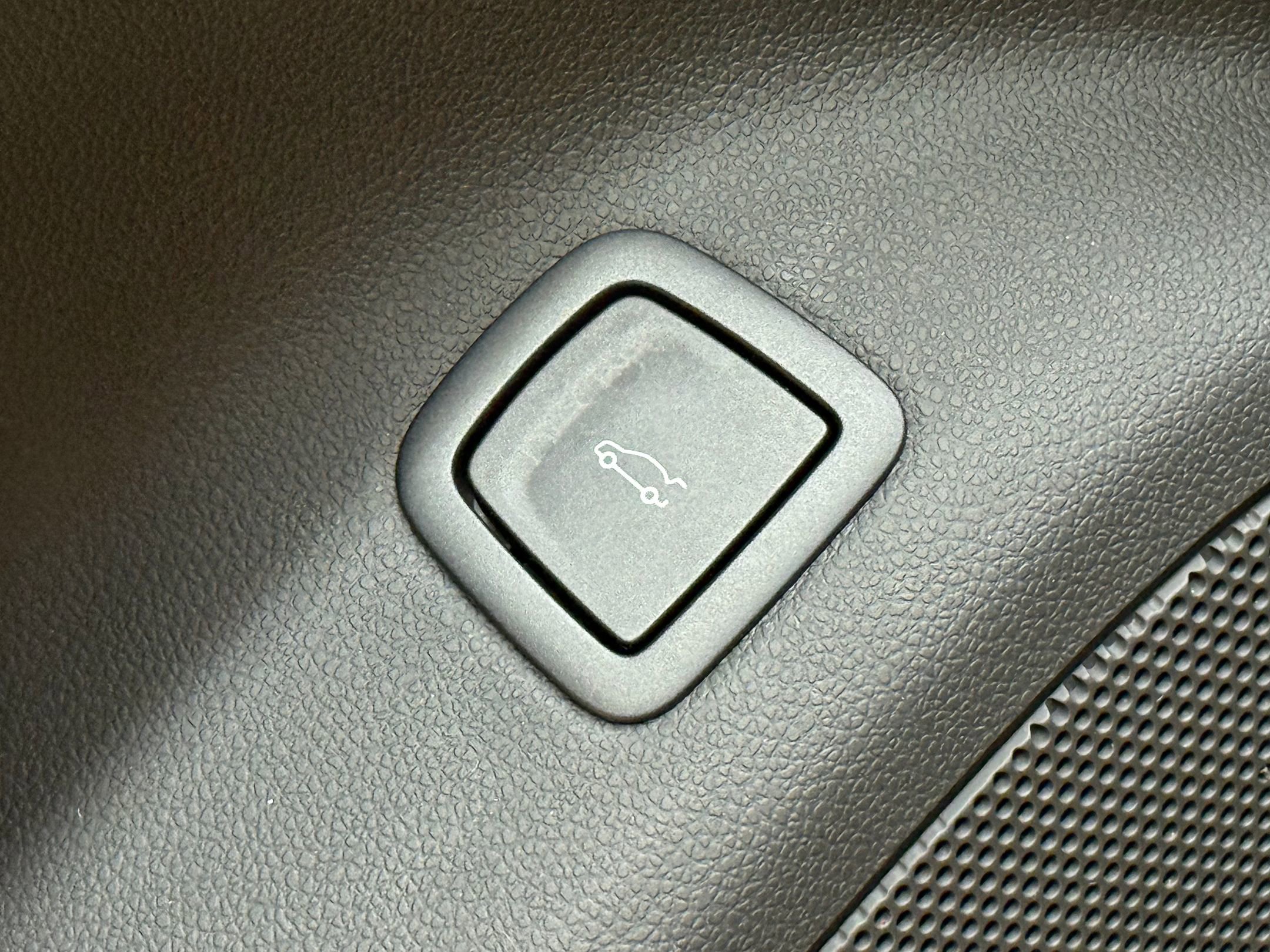 2024 Cadillac CT5 Luxury photo 16