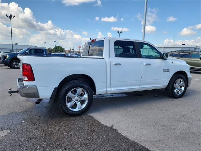 2016 Ram 1500 Big Horn photo 2