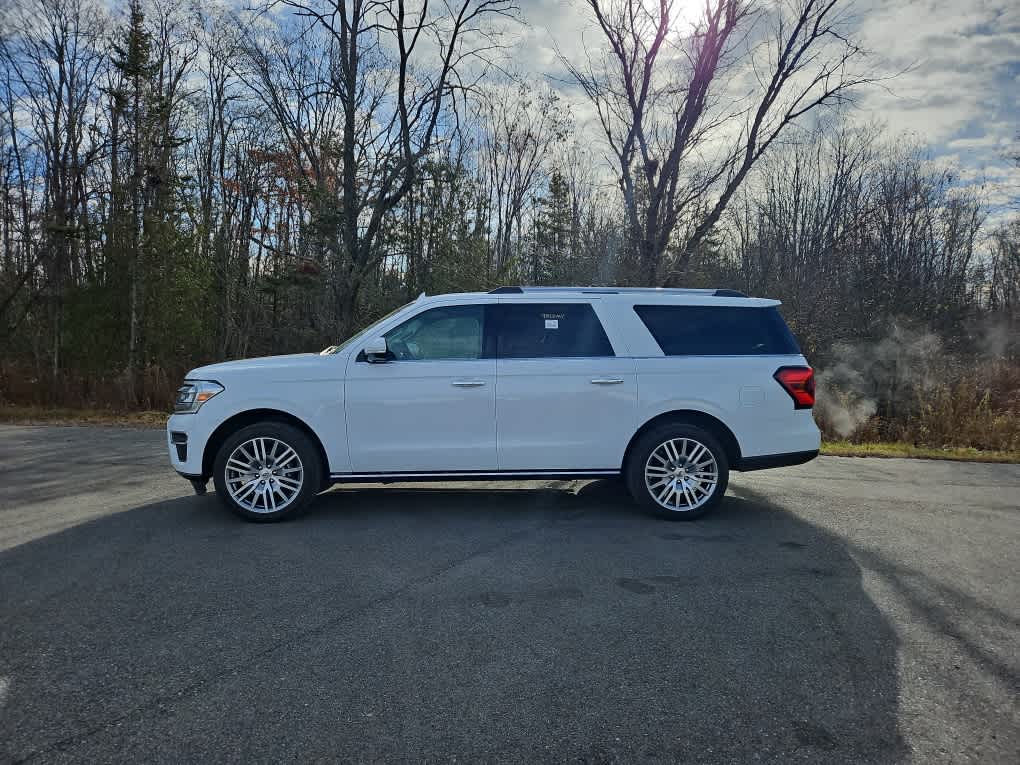 2024 Ford Expedition MAX Limited photo 2