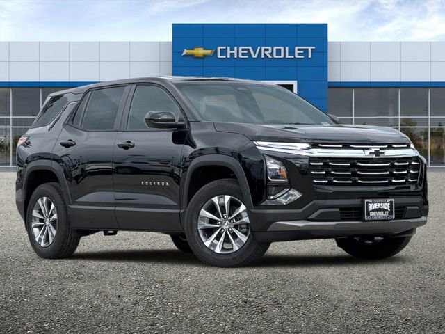 2026 Chevrolet Equinox LT photo 2