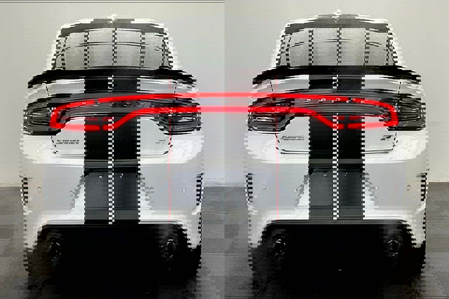 2021 Dodge Charger GT photo 3