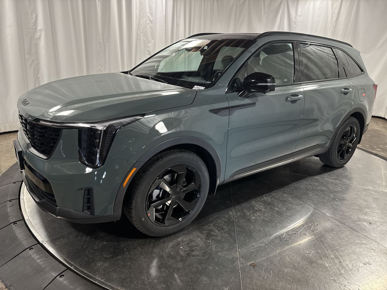 2026 Kia Sorento SX Prestige Hybrid's photo