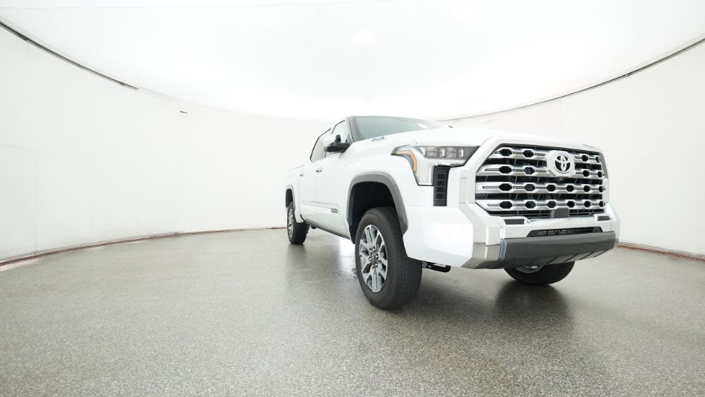2025 Toyota Tundra 1794 Edition CrewMax photo 31