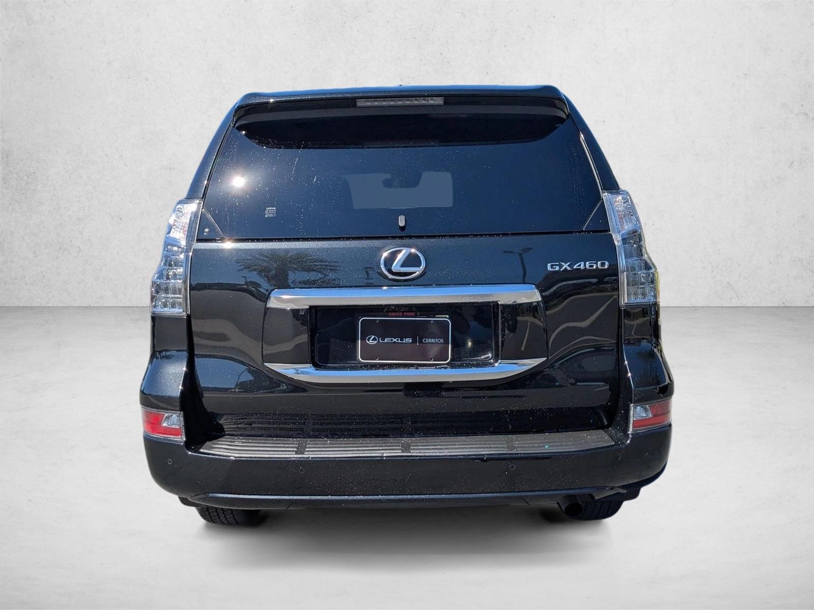 2023 Lexus GX 460 photo 4