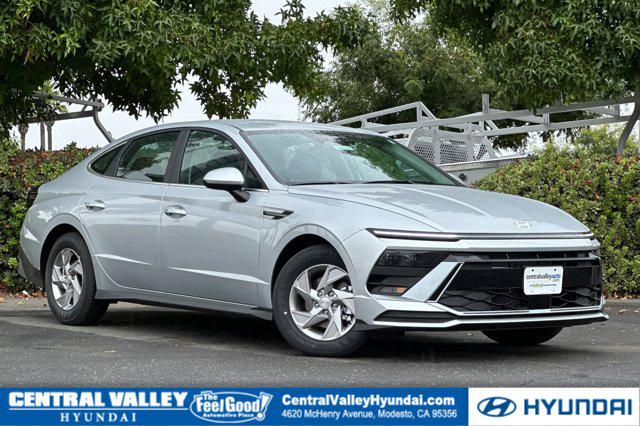 2026 Hyundai Sonata SE's photo
