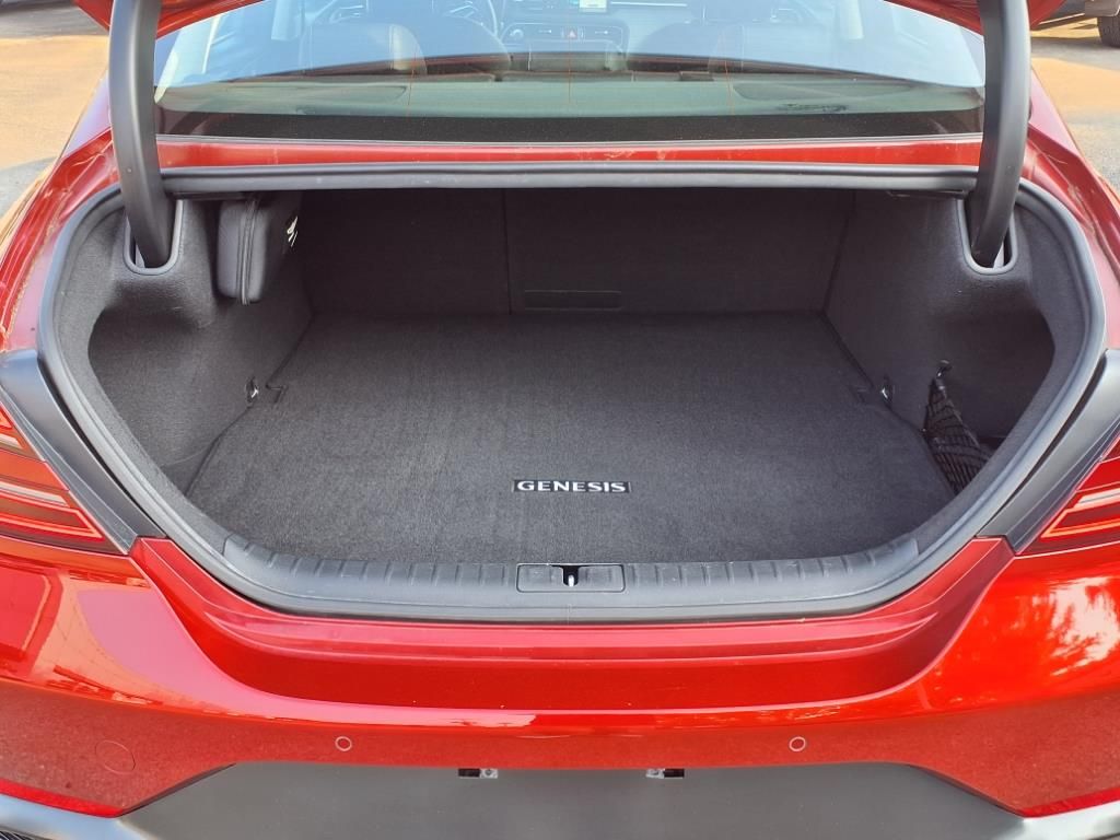 2022 Genesis G70 2.0T photo 6