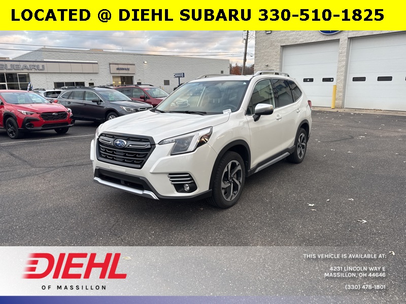2023 Subaru Forester Touring photo 2