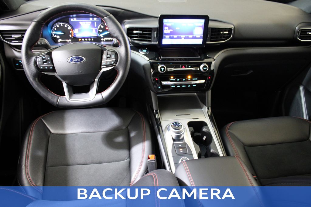2022 Ford Explorer ST-Line photo 4