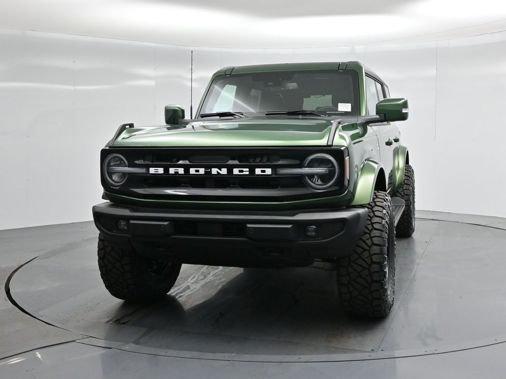 2025 Ford Bronco Outer Banks photo 52