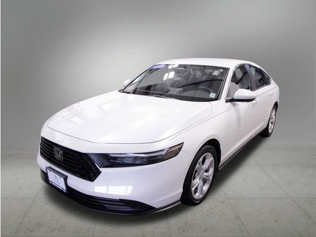 2024 Honda Accord LX's photo