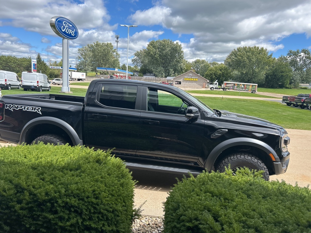 2025 Ford Ranger Raptor photo 4