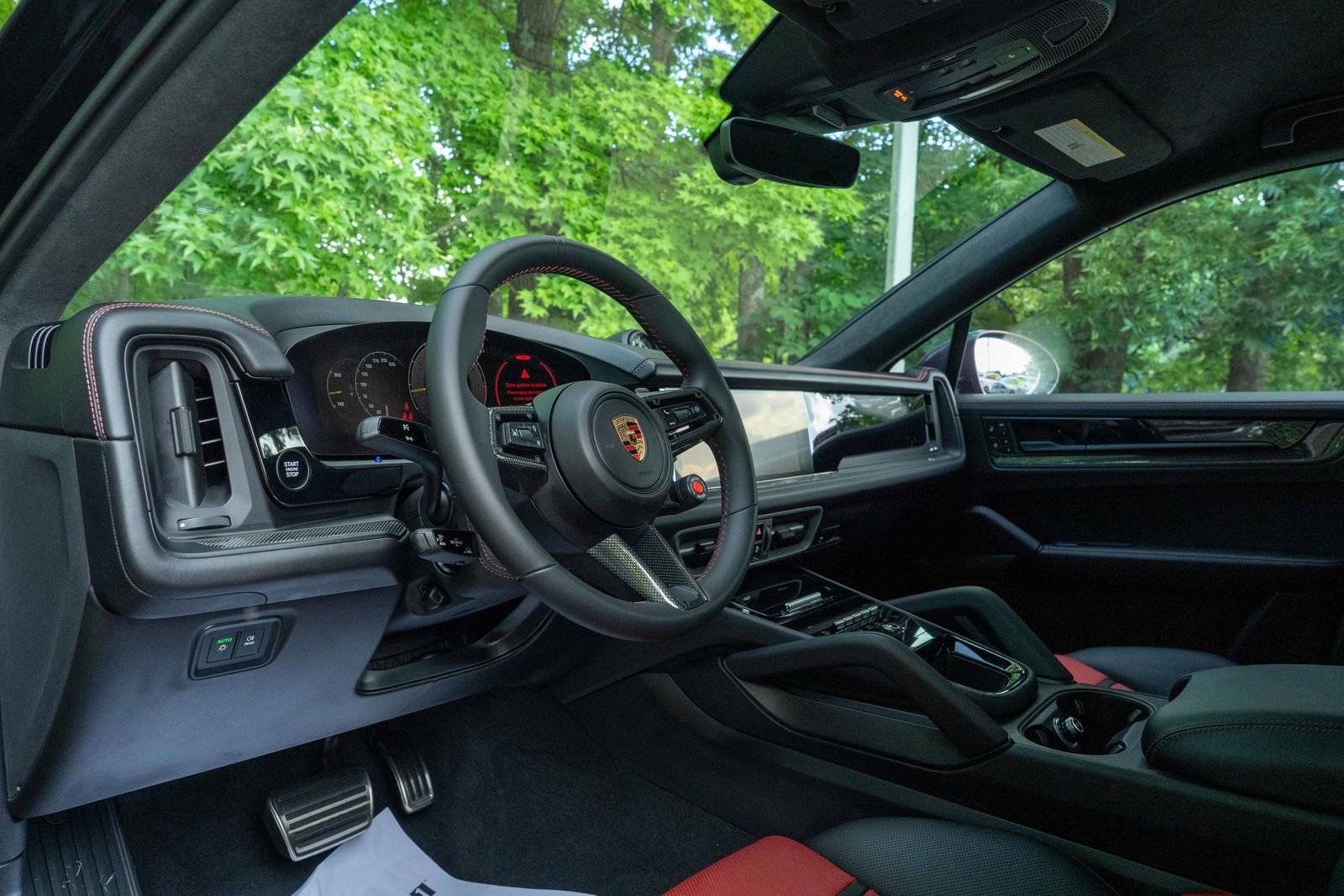 2024 Porsche Cayenne Turbo GT photo 3