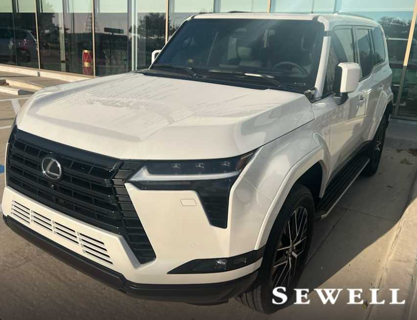 2025 Lexus GX Premium's photo