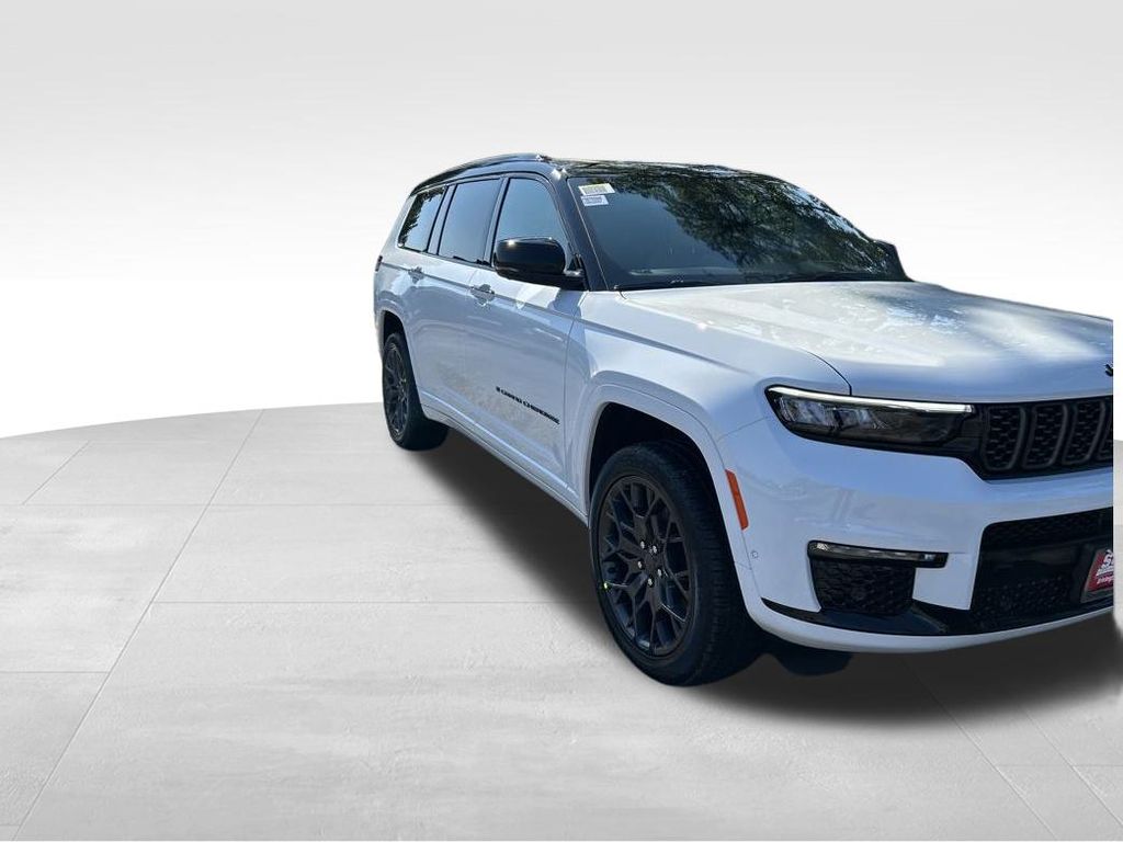 2025 Jeep Grand Cherokee L Summit photo 7