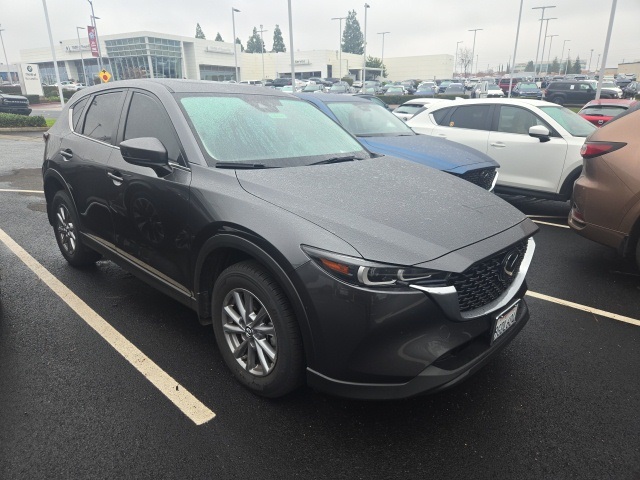 2023 Mazda CX-5 S Preferred package's photo
