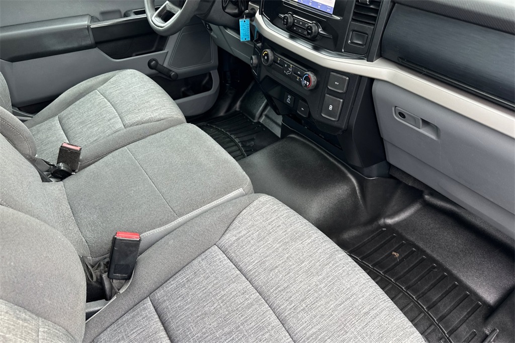 2021 Ford F-150 XL photo 13