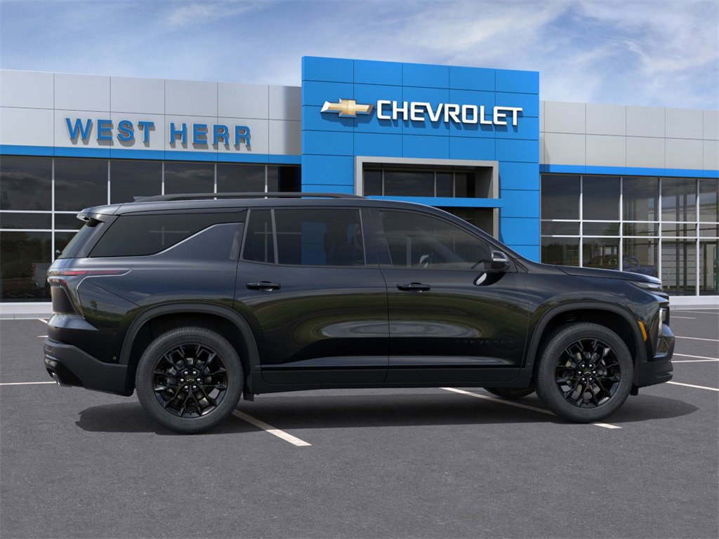 2025 Chevrolet Traverse photo 5