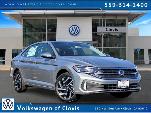 New 2023 Volkswagen Jetta 1.5T SEL 4D Sedan in Clovis #V230290
