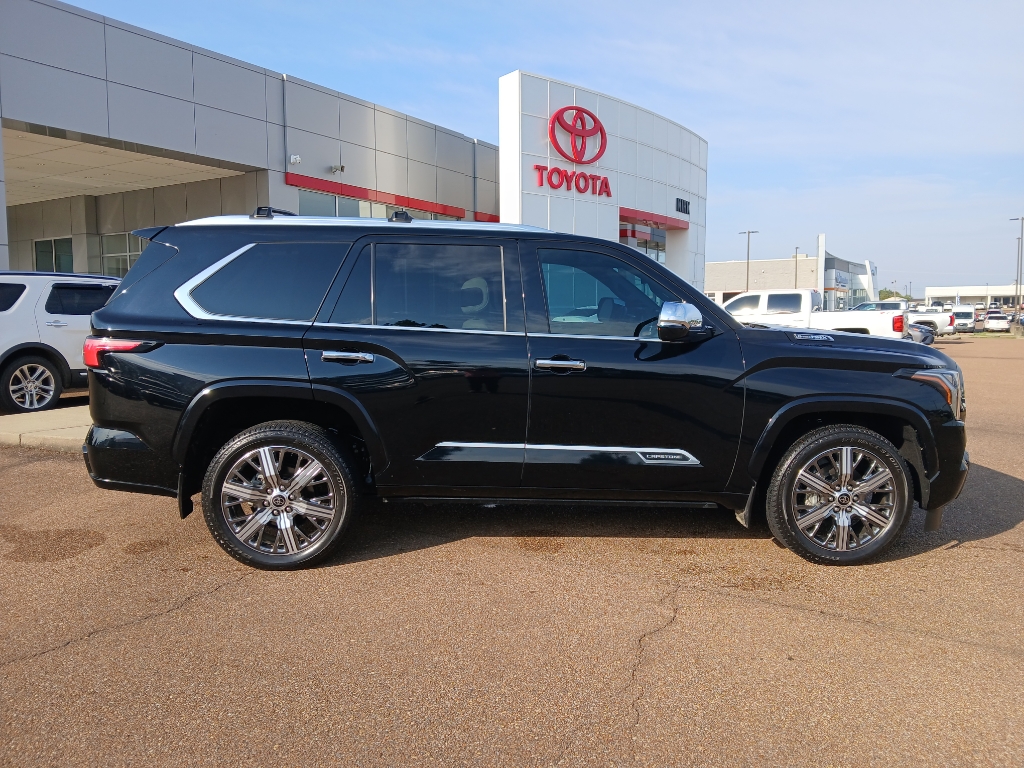 2024 Toyota Sequoia Capstone's photo