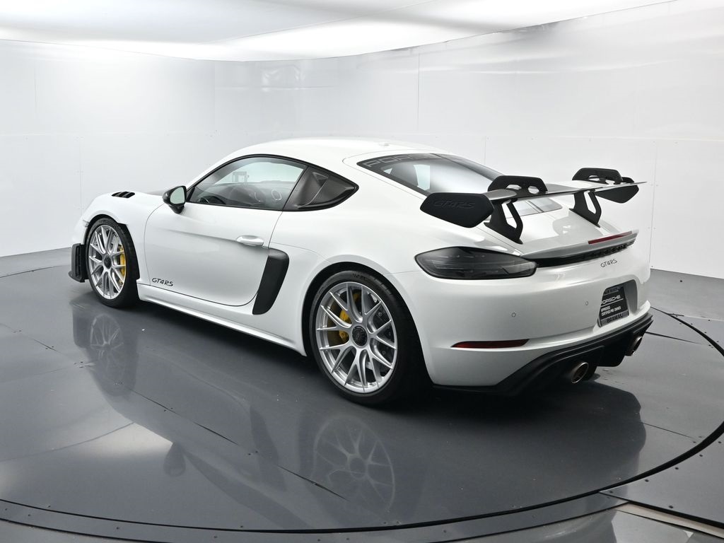 2024 Porsche Cayman GT4 RS photo 3