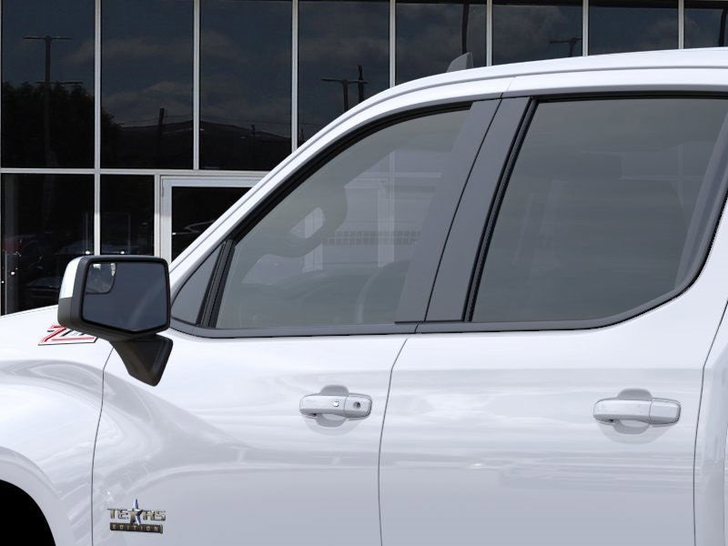 2025 Chevrolet Silverado 1500 LT Texas Edition photo 12