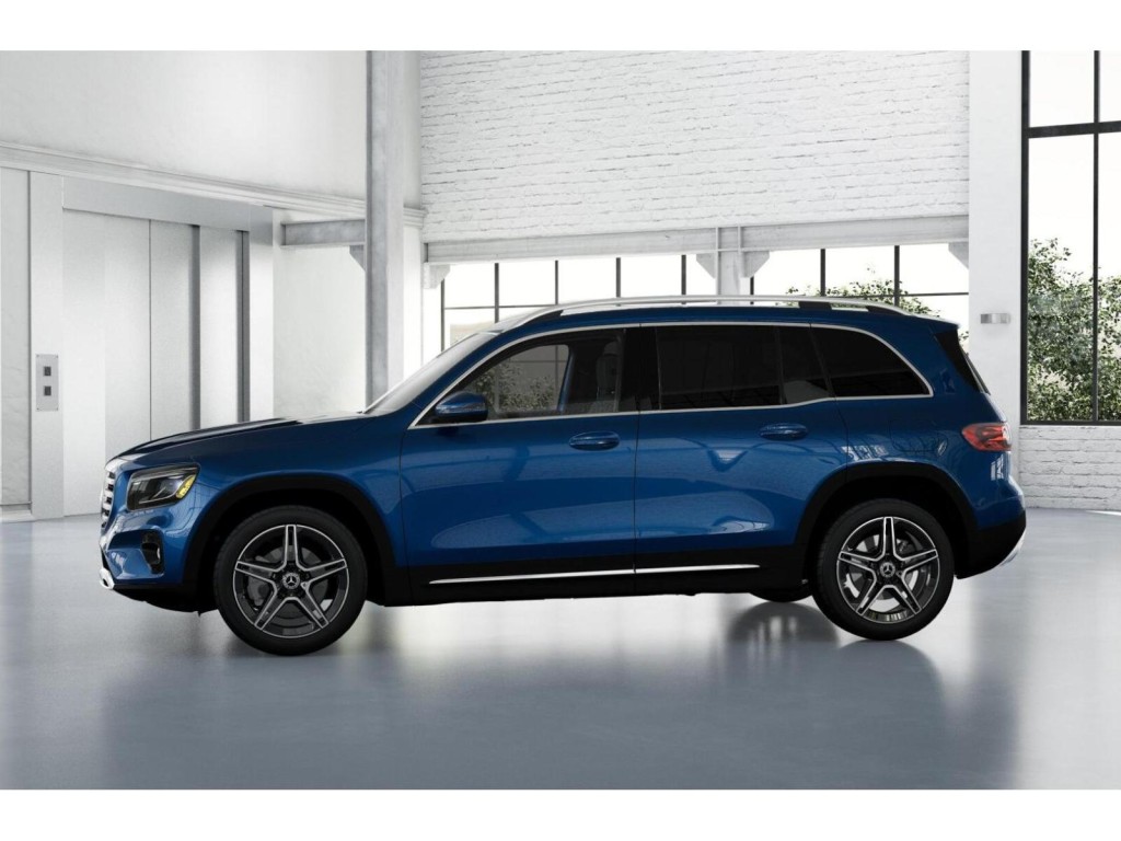 2026 Mercedes Benz GLB 250 photo 34