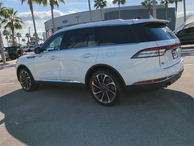 2025 Lincoln Aviator Reserve photo 4