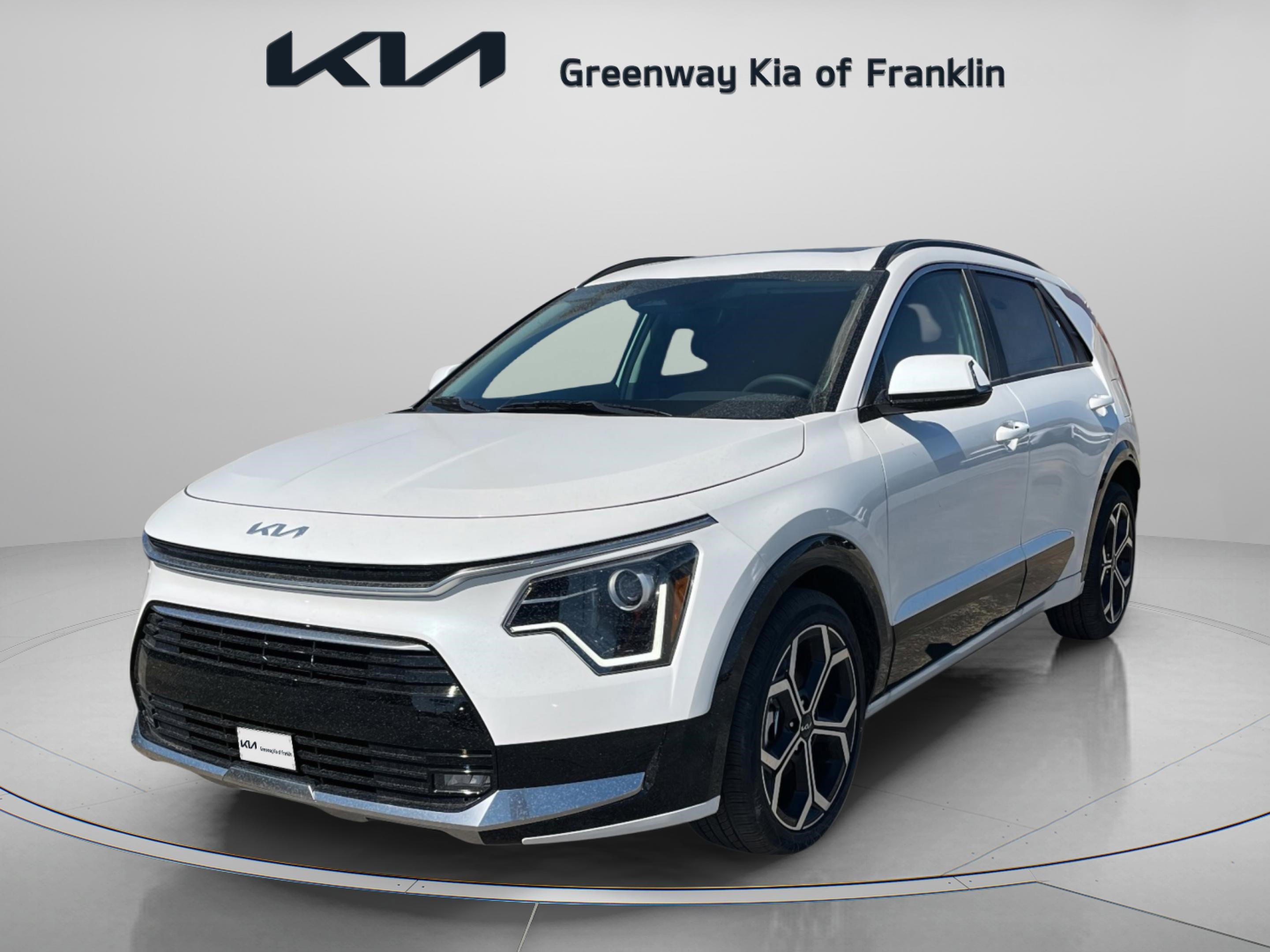 2025 Kia Niro EX Touring photo 3